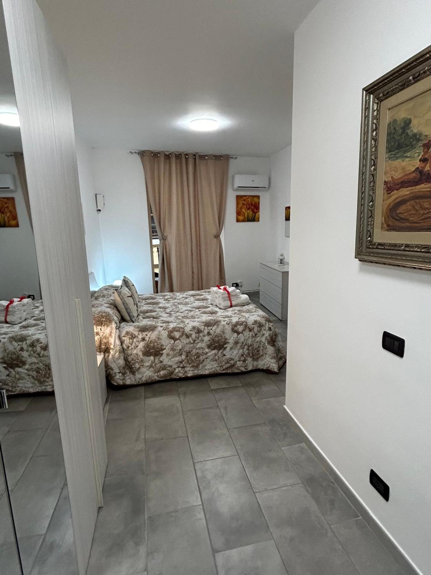 Ciccio'S House Apartment Palermo Exterior foto